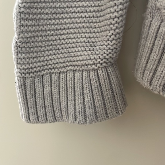 Banana Republic XL Knit Sweater - Picture 5 of 10